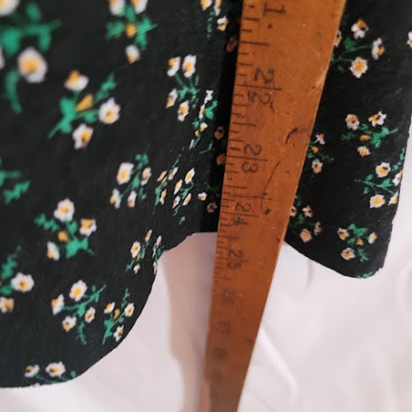 Hutch- Dress NWT- Black with floral print - Size Large - Picture 9 of 9